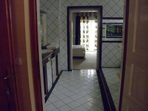 Kristály Apartman Hévíz - Luxus lakosztály, nászutas lakosztály, hálószoba, jakuzzis fürdőszoba